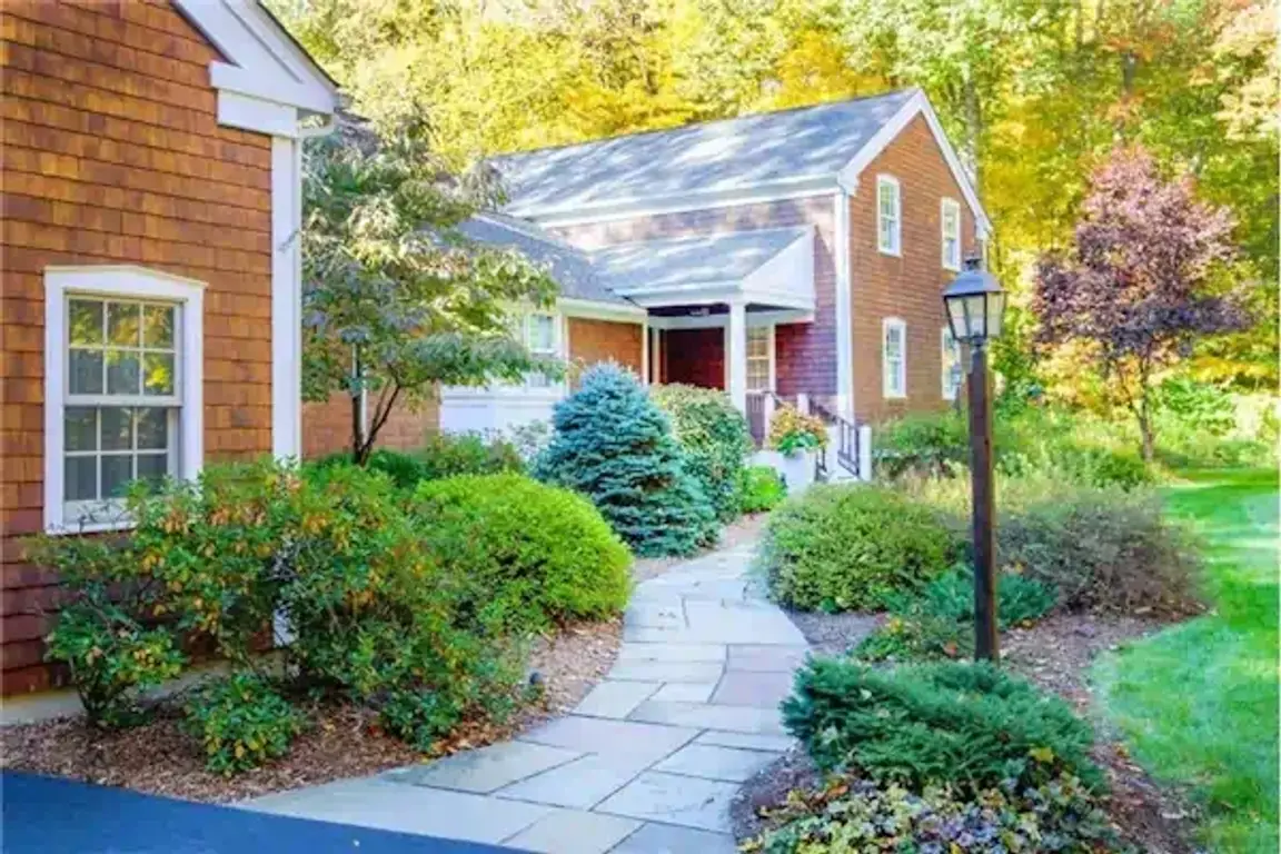 How to Determine Home Values in Connecticut